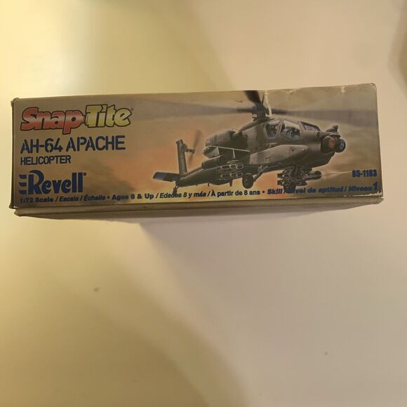 SDG Revell 85-1183 AH-64 Apache Helicopter Chopper 1/72 Model Kit Open Not Built - Picture 8 of 14